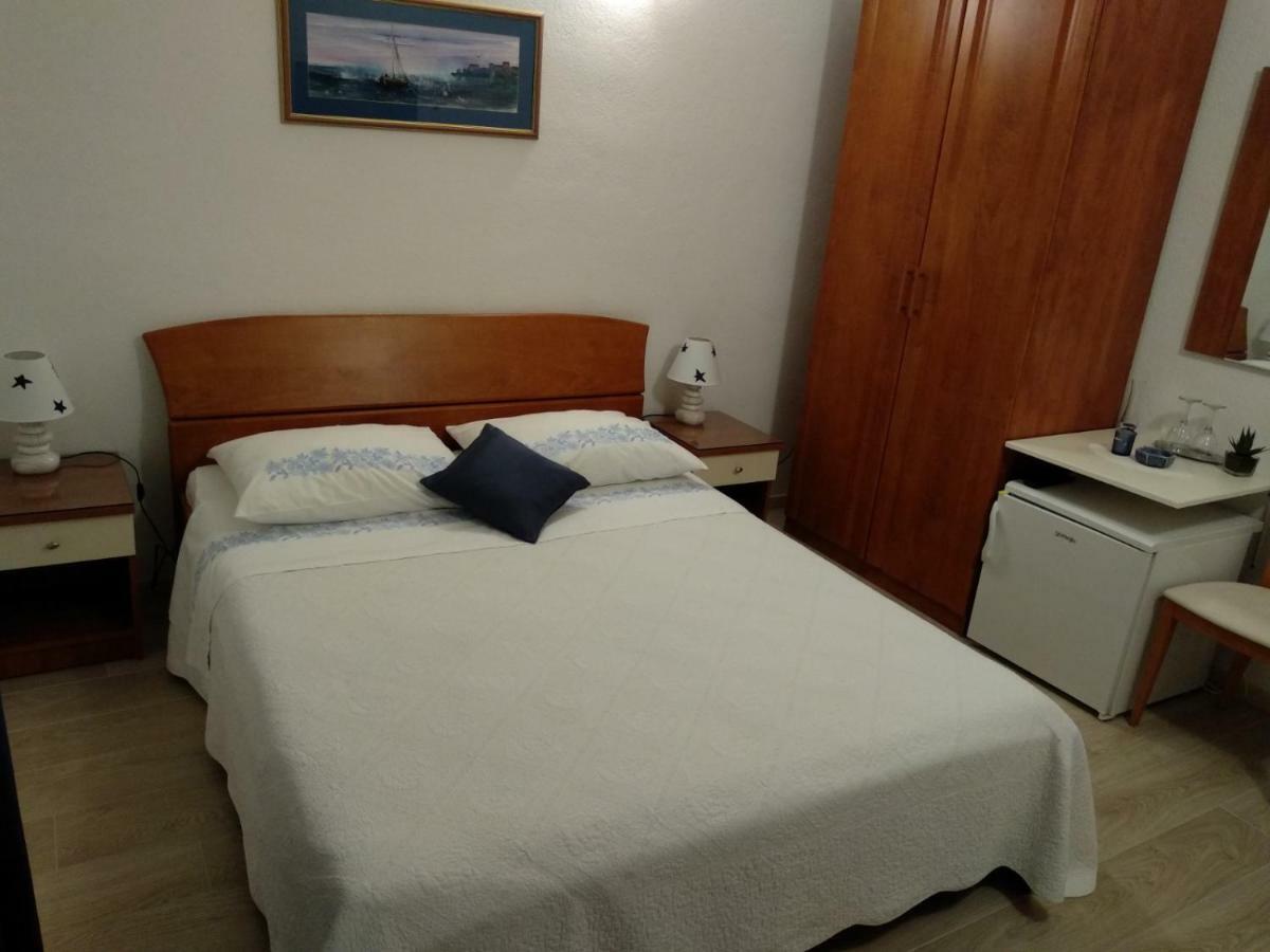 Apartments&Rooms Nikša 伯德古拉 外观 照片